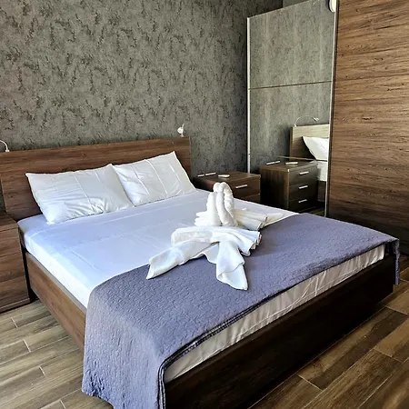 Duplex Penthouse 아파트 그지라